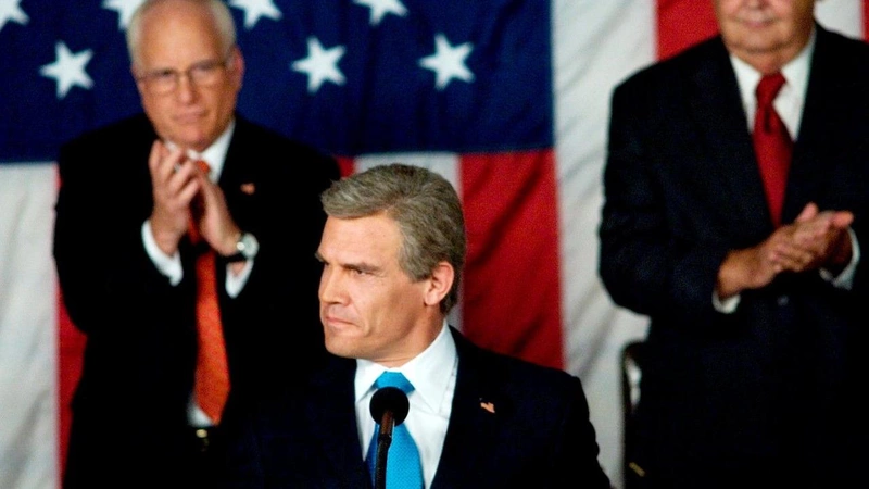 Mengulas Kepemimpinan dan Kontroversi Presiden George W. Bush Dalam Film W. (2008)